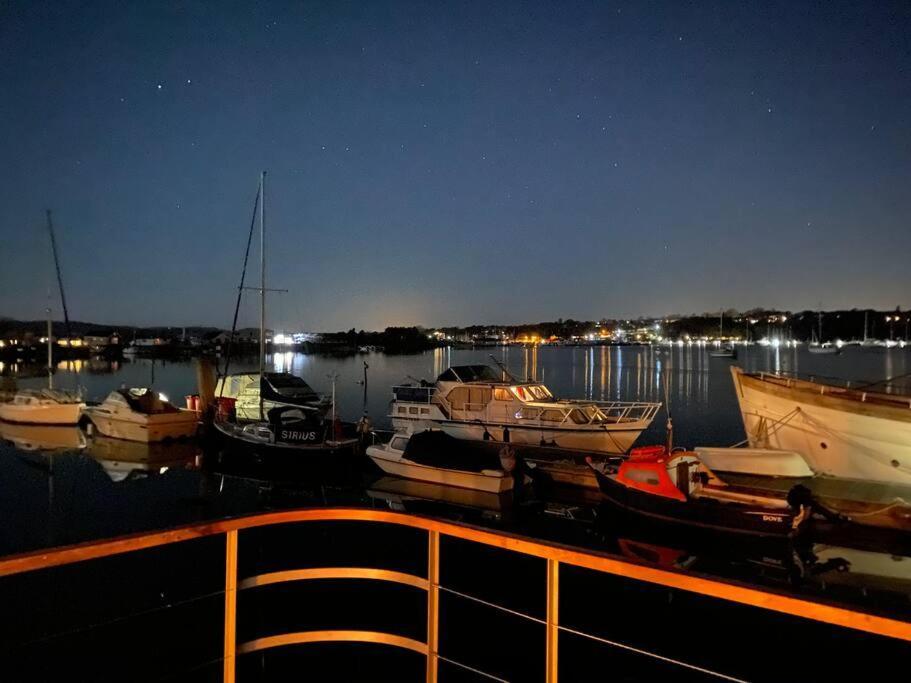 Houseboat Eleuthera Bembridge Exterior photo